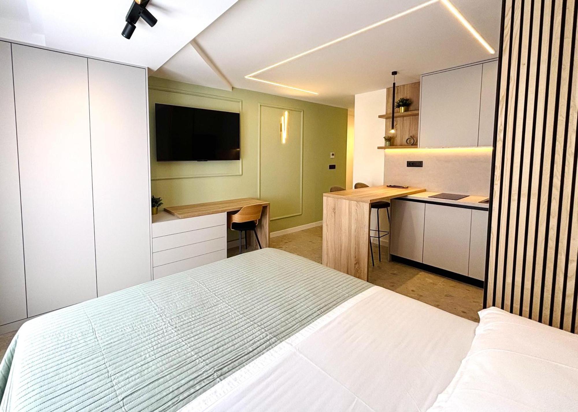 Marthinis Luxury Suites Split Exterior foto